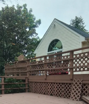 Finished custom deck by Sunny Ridge Construction in Shillington, PA