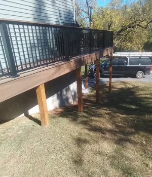 A newly-built residential Amish deck with strong structural support in Wayne, PA