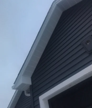 Expert gutter system installation for a residential home in Frazer, PA